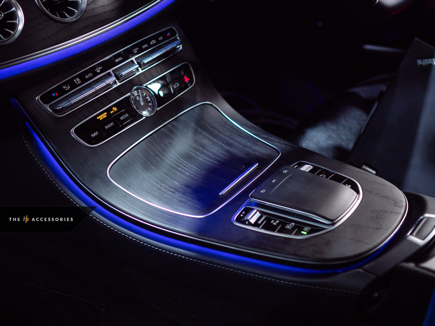 Mercedes E Class & E Coupé Full Facelift Interior Accessories