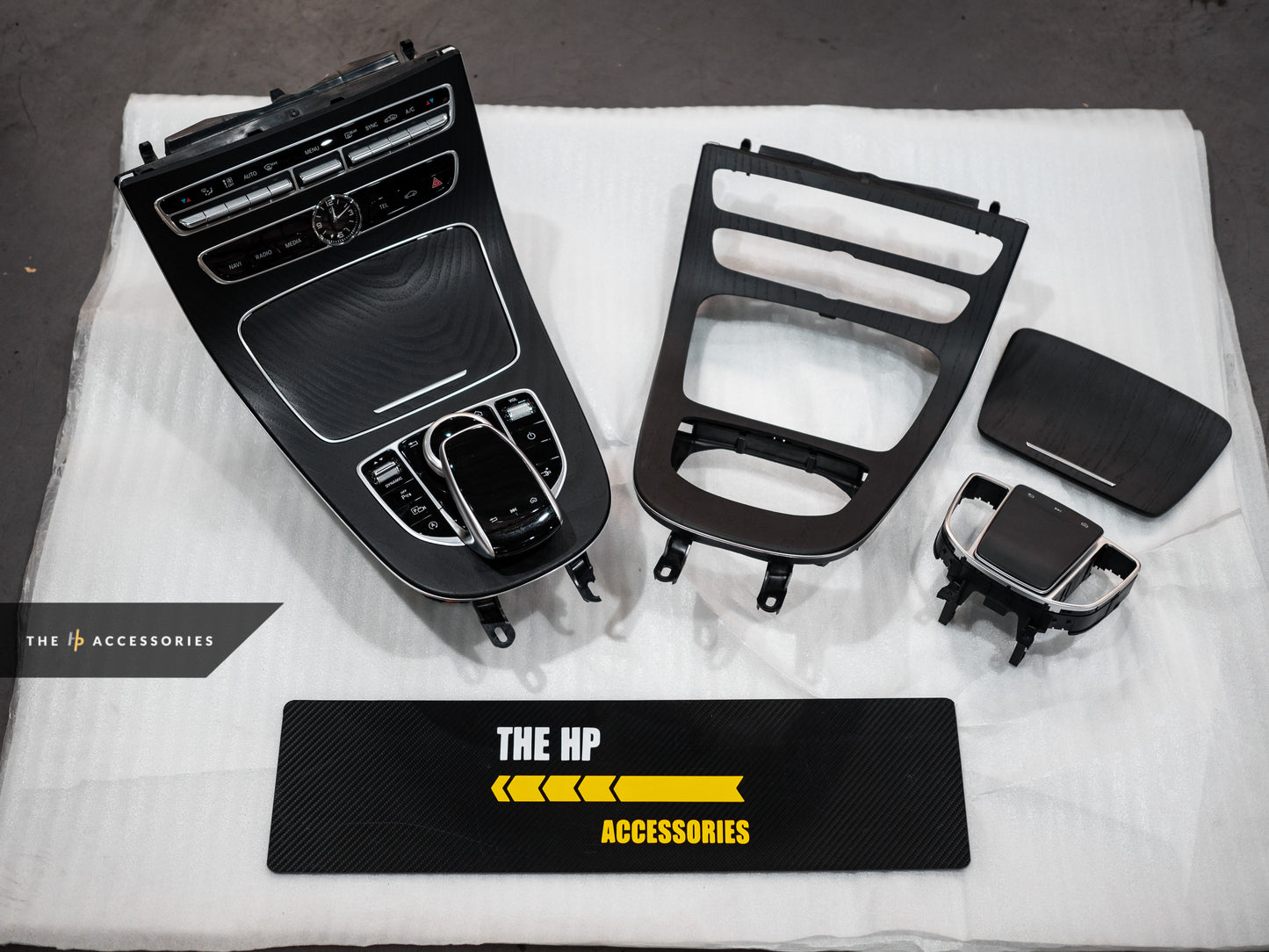 Mercedes E Class & E Coupé Full Facelift Interior Accessories
