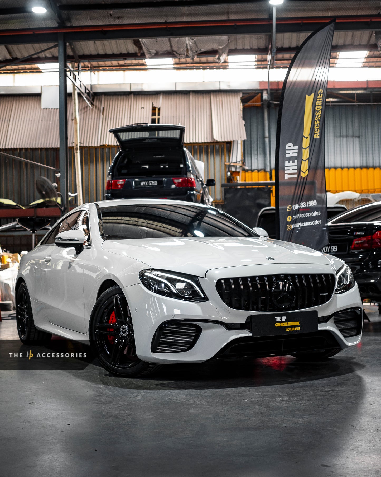 Mercedes E63 Front Bumper (Simple Version)