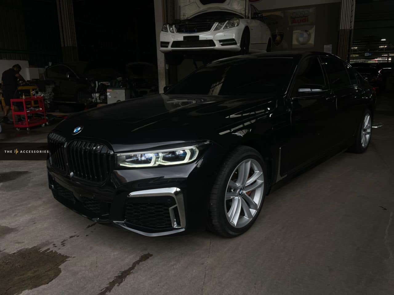 BMW 7 Series (G12) M760 LCI Full Conversion Kit