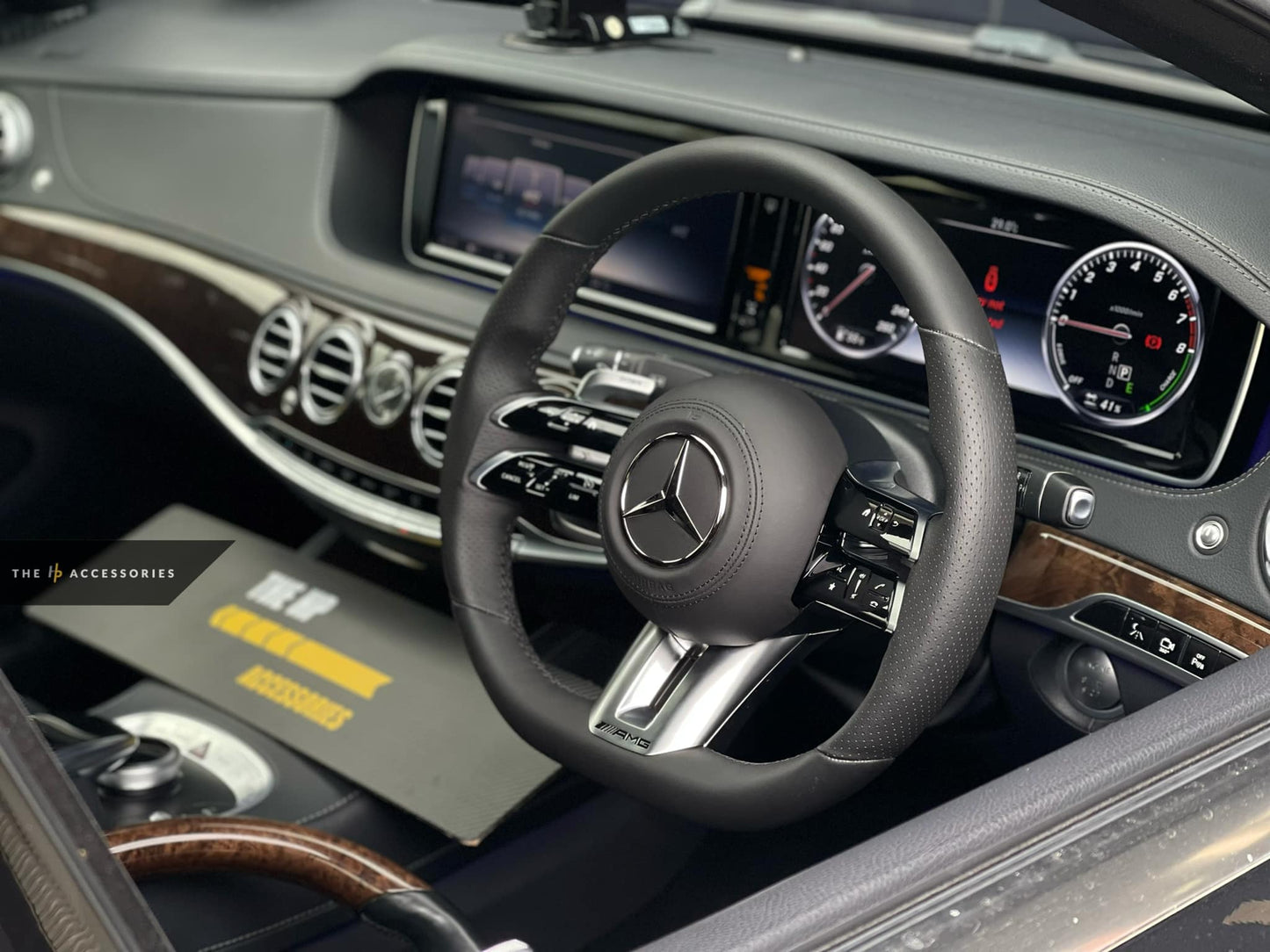Mercedes Latest AMG Full Leather Steering Wheel