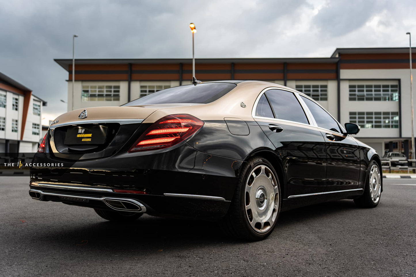 Mercedes S Class (W222) Facelift Maybach Conversion Complete with Two Tone Maybach Signature Design
