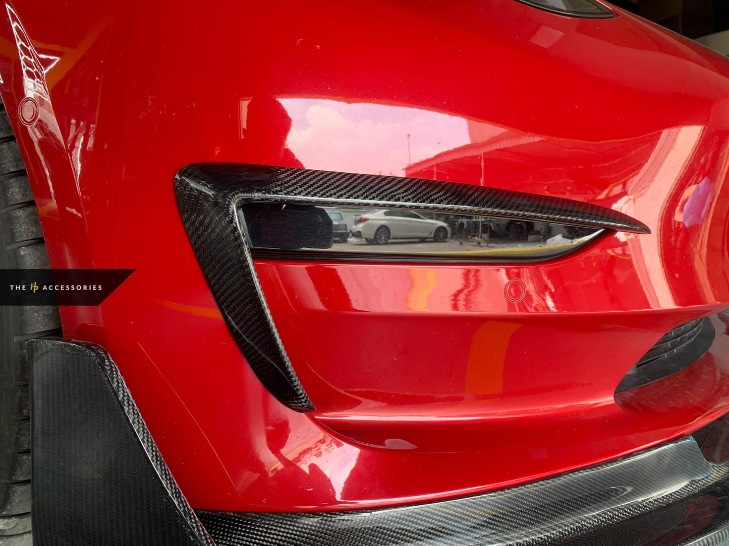 TESLA Model 3 Carbon Aero Kit