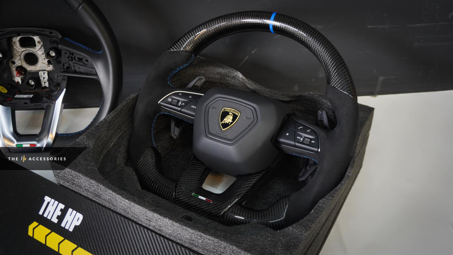 Lamborghini Urus Dry Carbon Interior & Carbon Steering Wheel