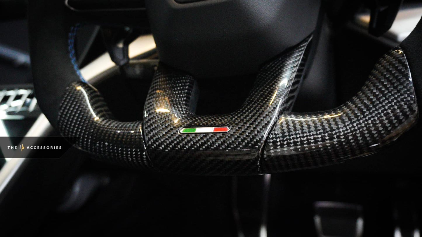 Lamborghini Urus Dry Carbon Interior & Carbon Steering Wheel