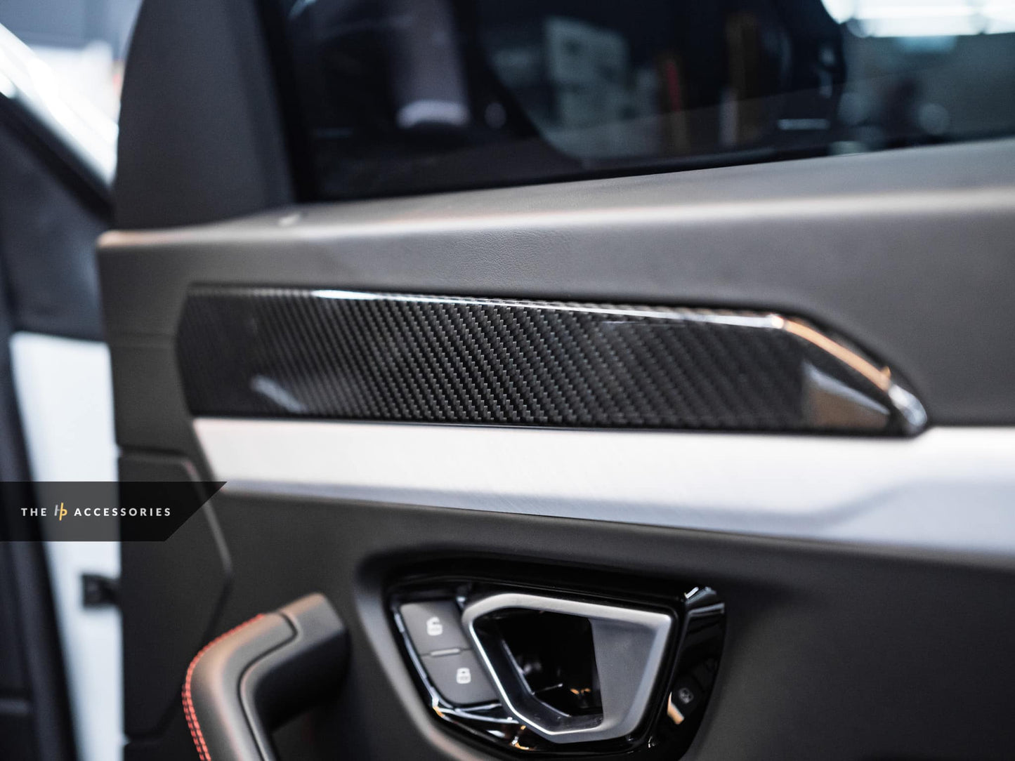 Lamborghini Urus MANSORY Style Dry Carbon Soft Kit & Dry Carbon Interior Accessories