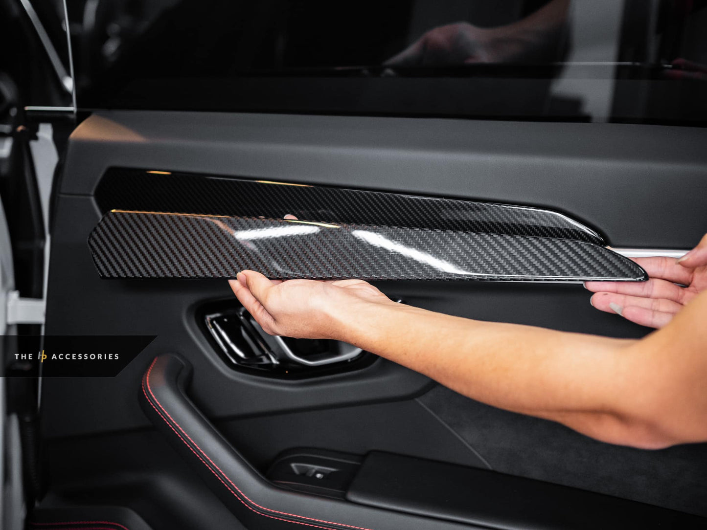 Lamborghini Urus MANSORY Style Dry Carbon Soft Kit & Dry Carbon Interior Accessories
