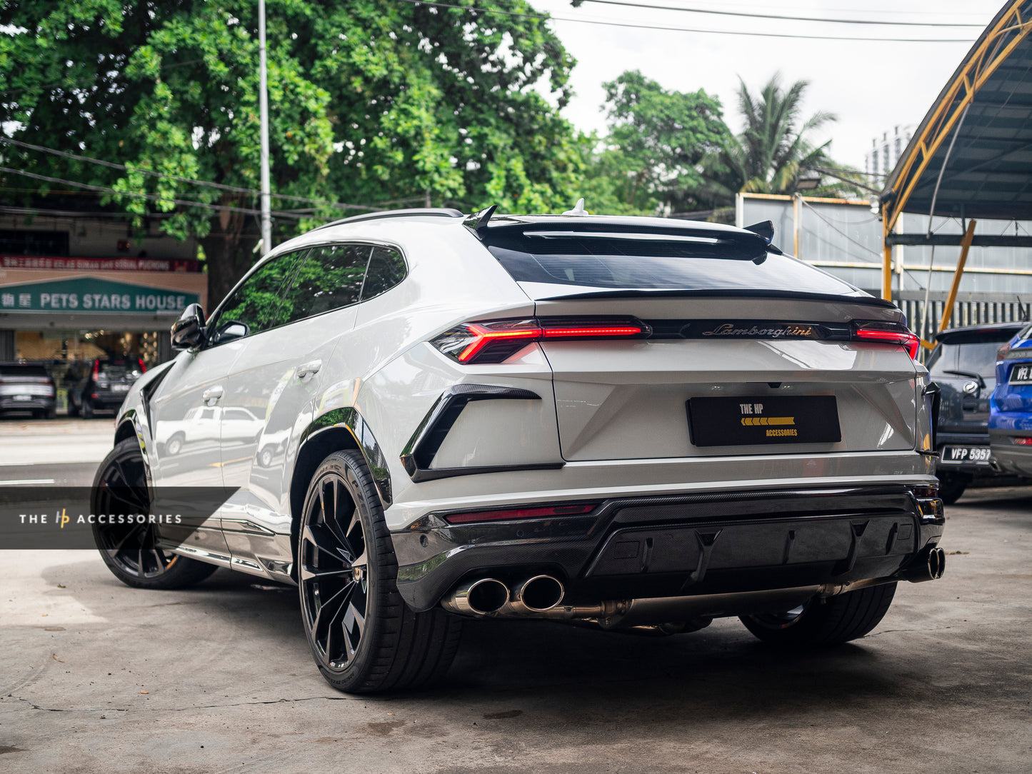 Lamborghini Urus TopCar Roof Spoiler