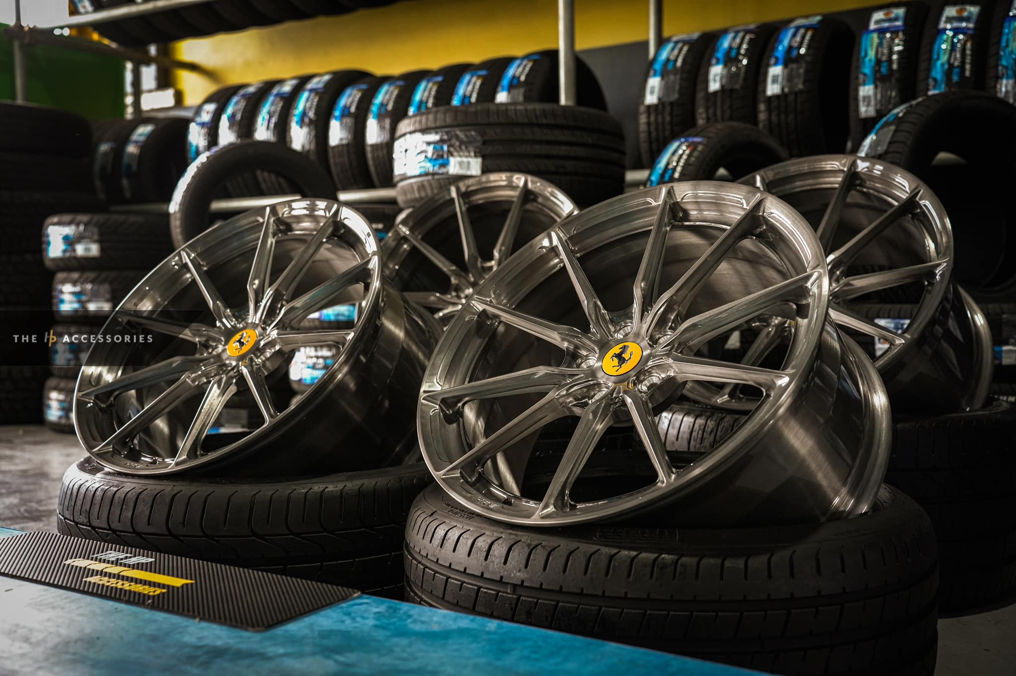 Ferrari F458 Spider 20” Custom Forged Rims in Black Chrome with Specia ...