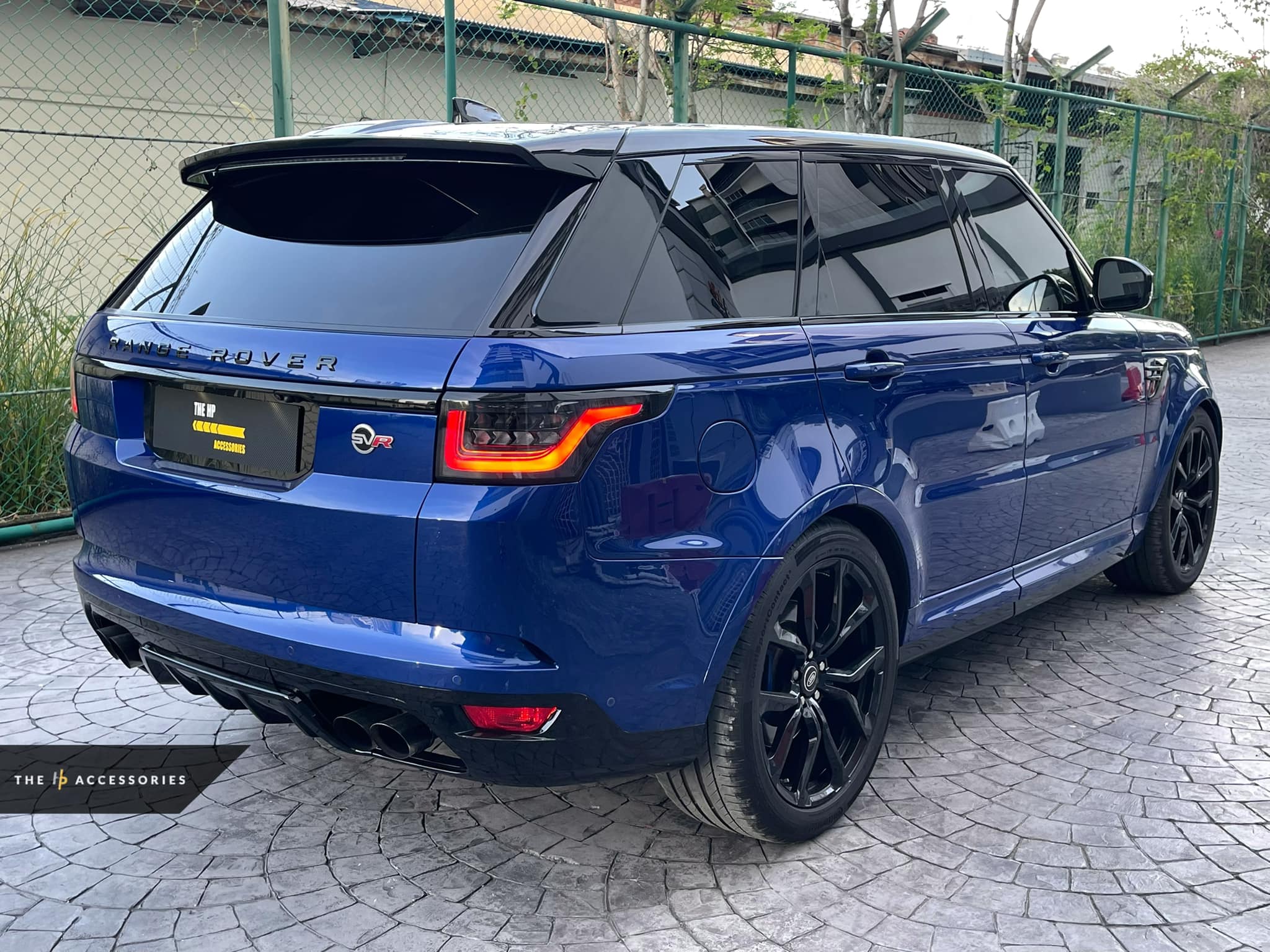 Range Rover Sport 1:1 SVR Facelift Full Conversion Set – The HP Accessories